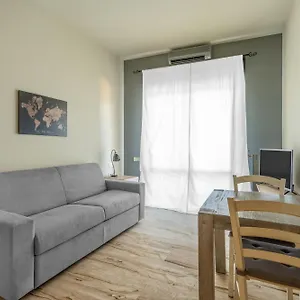 https://mi-casa-fraschini.it-lombardy.com